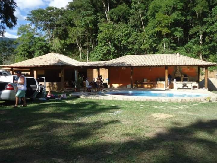 Recanto beira rio Sana Esterno foto