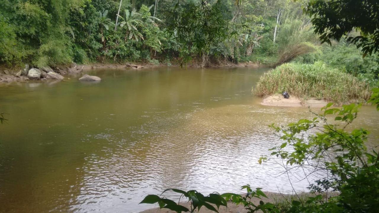 Recanto beira rio Sana Esterno foto